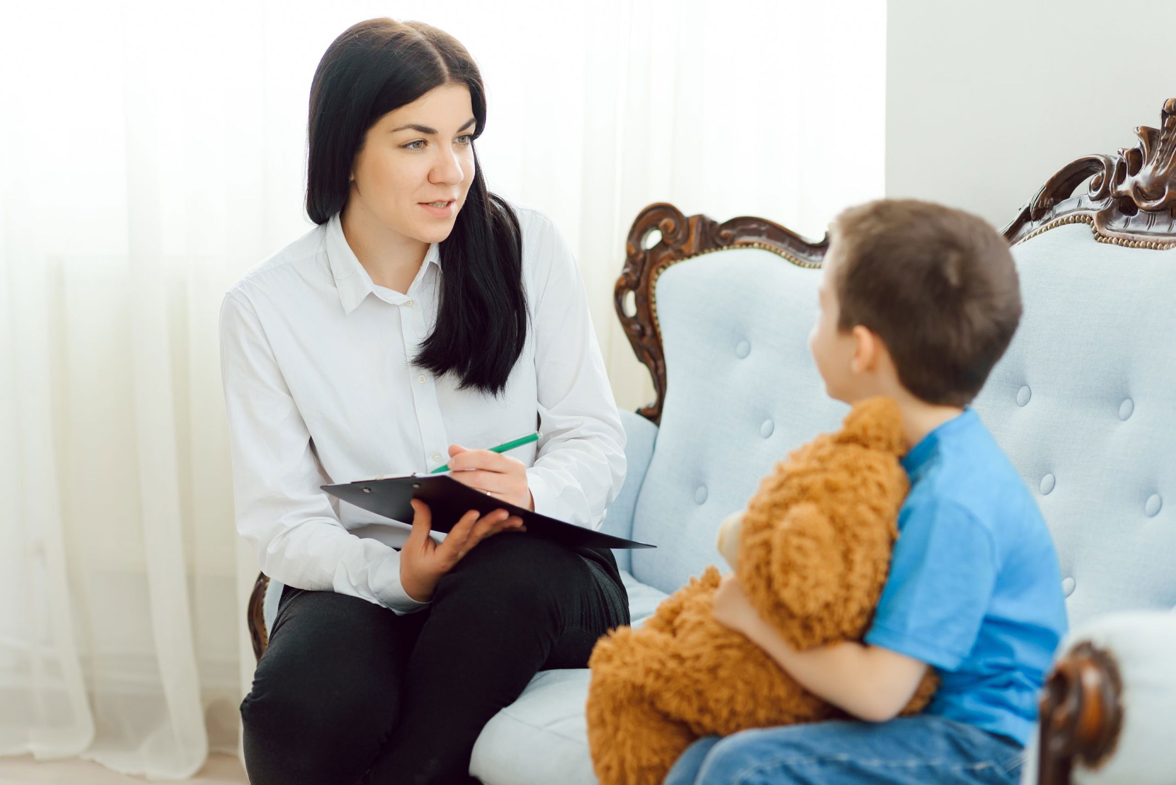 In Texas, child custody evaluators play a role in determining the most suitable custody arrangements that prioritize the best interests of the child.